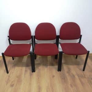 Set-3-scaune-roșii-cadru-metalic-negru