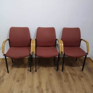 Set-3-scaune-vizitator-cadru- metalic-cotiere-din- lemn